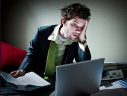 _PremierVision's tweet photo. If you spend a lot of time looking at a computer, phone or TV screen, it’s important prevent eye strain. Give your eyes a rest with the 20-20-20 rule: every 20 minutes, look about 20 feet away for 20 seconds.

#themoreyouknow #protectyoureyes #digitaleyestrain #loveyoureyes https://t.co/N28vMcwaNM