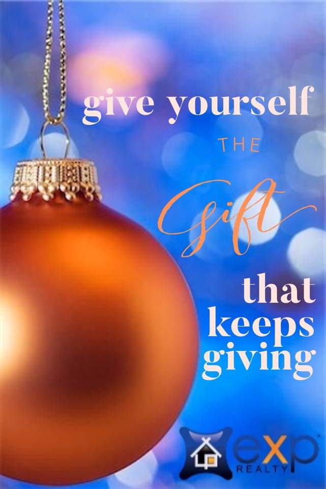 propertyexprt1's tweet photo. Have a merry Christmas!   Love Spending time with family and friends!  #Christmas #exprealty #revshare #residualincome #RealEstateAgent https://t.co/HFUj0uL9Ry