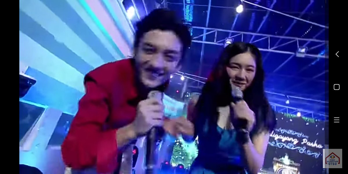 xhd_cabungcal's tweet photo. May hawak kamay sila si seth kay kaori♥️♥️😍
#setthri
#Kaoseth
#PBBBigOtsoConcertDay2 https://t.co/PW7GWlYn4U