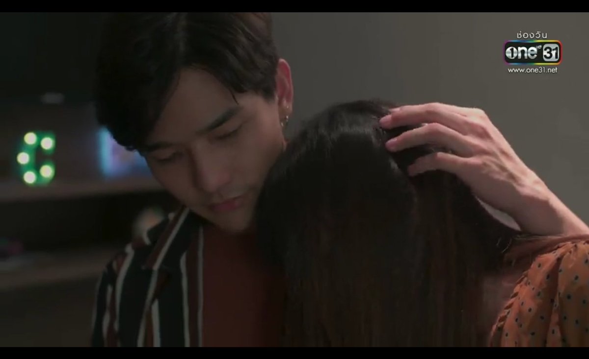 leethanatfamily's tweet photo. ถ้าเราไม่แย่แล้วแกเลิกกับเราทำไม?
มันผิดที่เราเองเว้ย เราดูแลแกไม่ได้

เลิกกันแต่ก็ไม่ใช่ว่าจะทิ้ง มุมคนดีมุมอบอุ่นของกู๊ด 😉 #friendzoneseries #ทีมกู๊ด https://t.co/dfYPPe6mSf