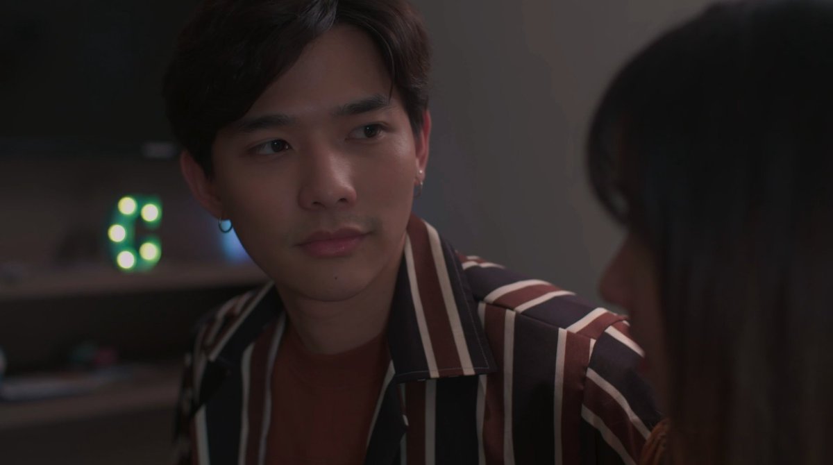 lovelyaea's tweet photo. หมอมาแล้วววว #friendzoneseries @PuimekSter @lee_thanat https://t.co/VwZ7eQ2kgC