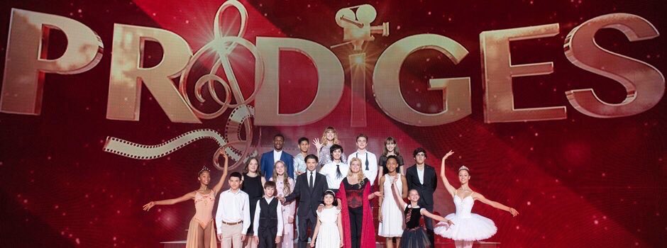 Endemol_France's tweet photo. 🚨✨ Hier vous étiez près de 2.6M de tlsp à regarder la demi-finale de #Prodiges (12.6% auprès des 4+).

➡️ RDV samedi 29 déc pour #Prodiges la finale sur @France2tv https://t.co/yCx7HEp3Gj