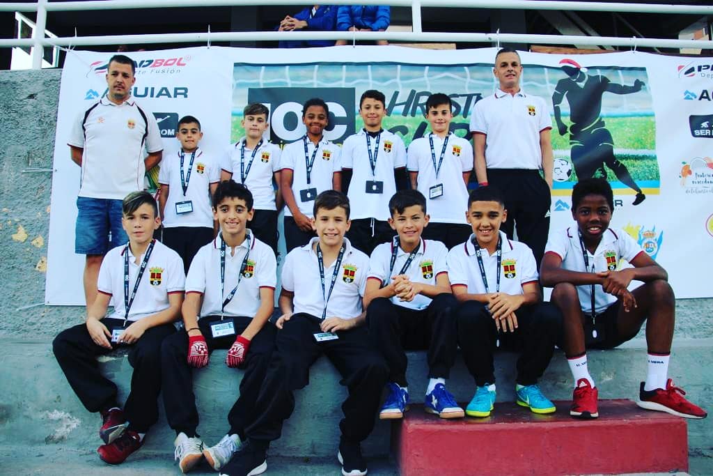 Felicidades @CFUNIONVIERA Alevín A! 🏆

CAMPEÓN DE CAMPEONES DEL II TORNEO DE NAVIDAD!!!
IOC CHRISTMAS CUP 2018!

FELICIDADES CAMPEONES!!!

EN BREVE, MÁS INFORMACIÓN SOBRE EL TORNEO!