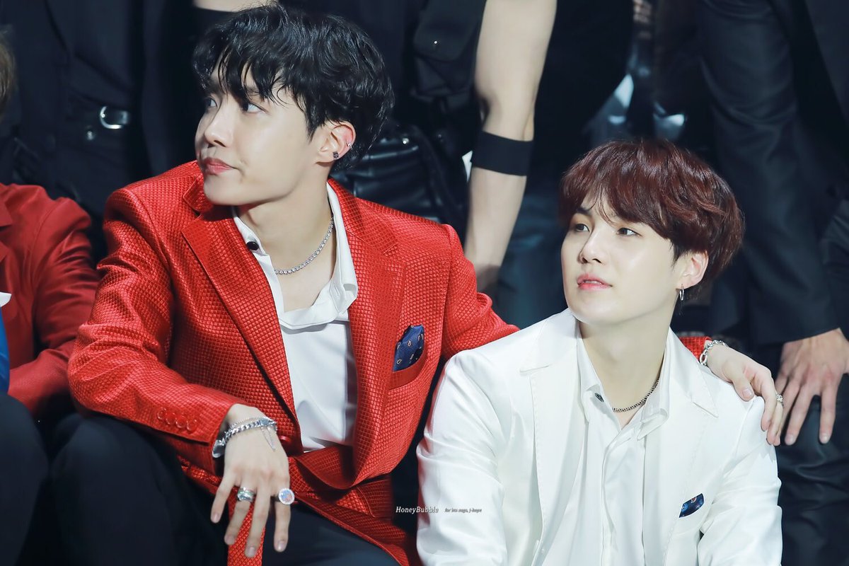 mychemsope's tweet photo. Here’s a thread of random sope pics to celebrate the day of our lords and saviors #SOPEday https://t.co/DxtsYcP5qb