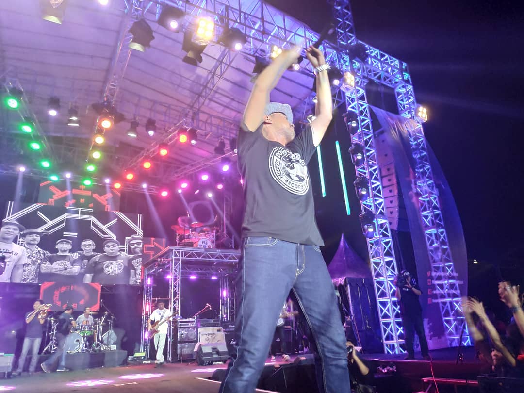 RADIOSHOW tweet media