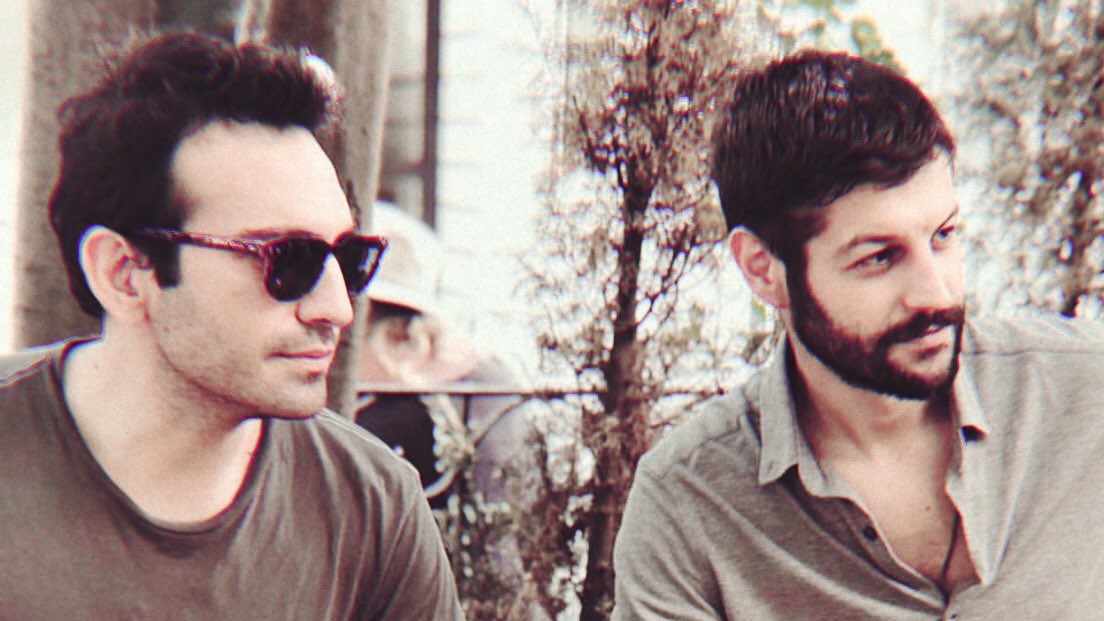 '
Dünyanın en güzel Kardeşler 🎈⭐️..
<a href="/BugraGulsoy/">Buğra</a> <a href="/SerhatTeoman/">serhat teoman</a>