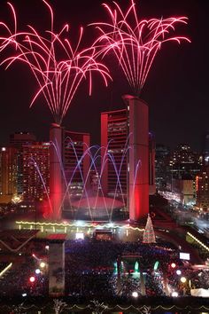 PassportVisa1's tweet image. wonderful annual cavalcade of lights Toronto..   
visit bit.ly/2L8PIee  Today to get a passport and visa fast. #ChristmasPlan #FastVisa #ExpeditePassport #Passportin24hours  #PassportVisaExpress #TouristVisa #ChildPassport #ChristmasCelebrations  #cavalcadeoflights