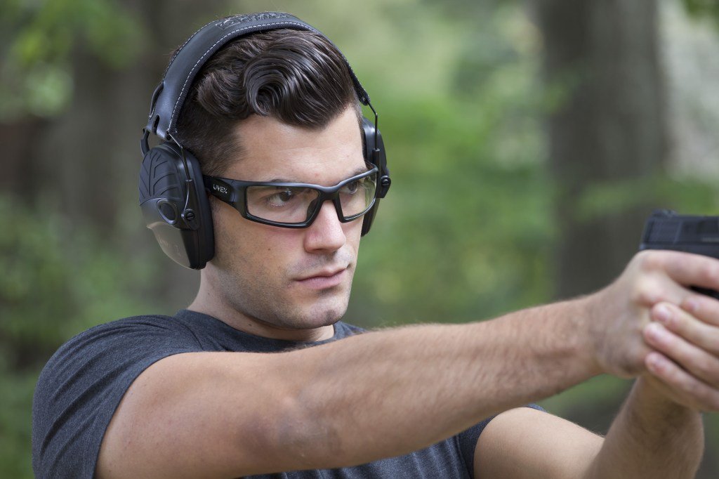 DeerSchool's tweet photo. Improve Your Game With Top-Quality Shooting Glasses https://t.co/dq5ojFDbtS https://t.co/C2lLpA9WL6