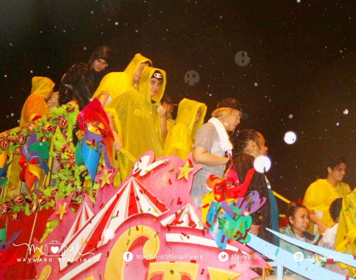 MayWardOfficial's tweet photo. More Photos: #MayWard during the #MMFFParadeOfStars for #FantasticaMMFFParade #FloaTASTICA ๐ช
#MaymayEntrata #EdwardBarber
@maymayentrata07 @Barber_Edward_ https://t.co/EuG5uav9B0