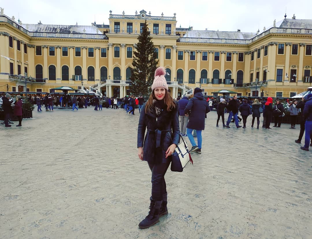 warriorvalkyire's tweet photo. My #dream came true. I have seen Schönbrunn #palace . I loved it. 💖🤩 https://t.co/K70Z20r0Ob