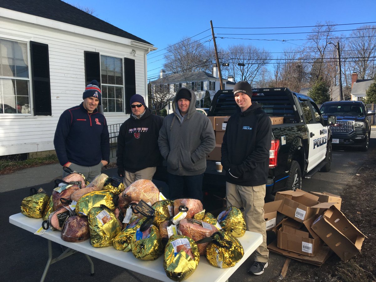 Dedham Police Dept On Twitter Several Officers Continuing The