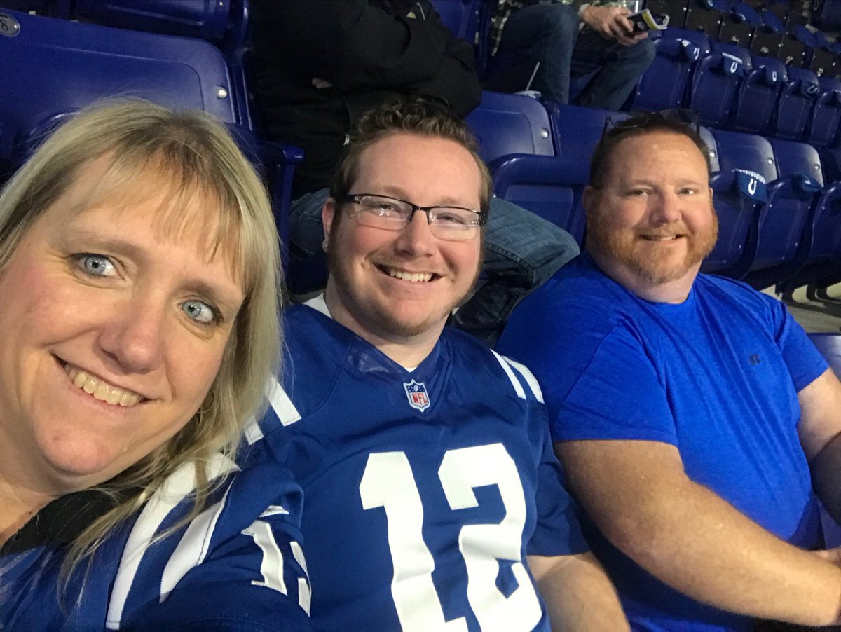 cheryl_fourman's tweet photo. #NYGvsIND https://t.co/UwEwTrdRwm