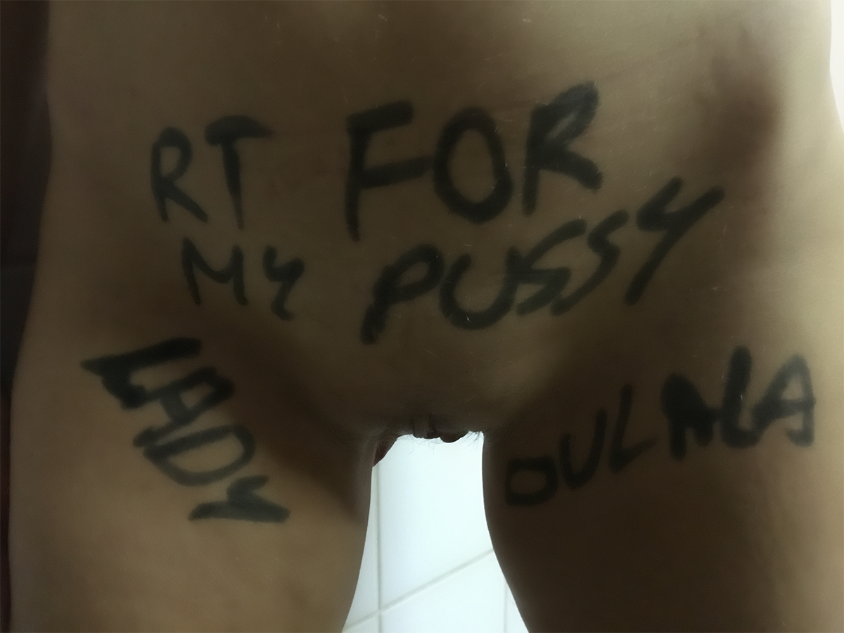 LadyOulala's tweet photo. #RT pour ma #chatte https://t.co/0jDkWkqlAc