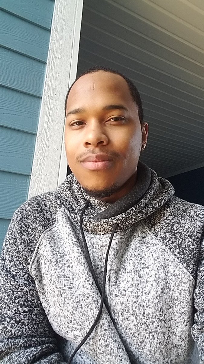 ChillsforReal's tweet photo. Hi ❄ #ChillsForReal https://t.co/HEGGZUrLJn