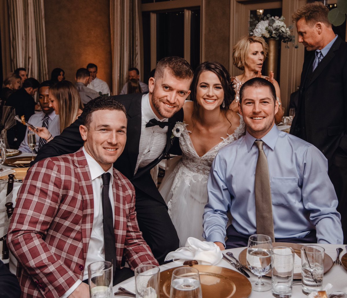 cordraycreative's tweet photo. When @ABREG_1 and @BauerOutage show up to your wedding, you know it’s a party 💯 https://t.co/4MxdwRnBSm