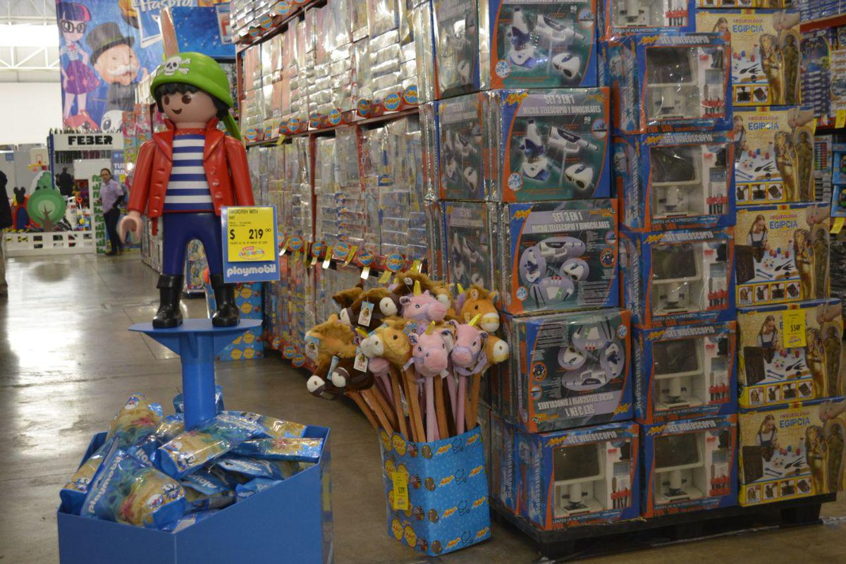 24 horas en la jugueteria