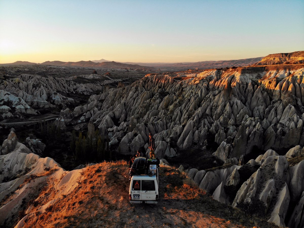 VibramFF_EU's tweet photo. They’ll take you wherever you want! #YouAreTheTechnology
Keep enjoying your minimalist approach #AdventureAddicted, on your journey through #SilkRoad and around the world! https://t.co/RdsJHKLost