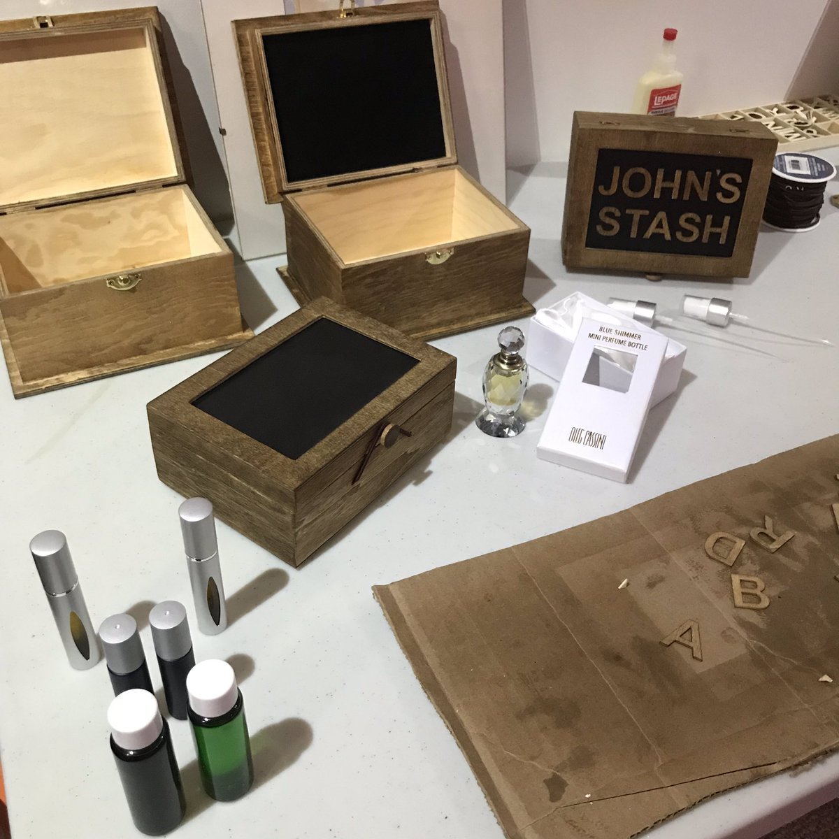 cbpsmiles's tweet photo. If we take this amount of attention in creating unique #giftboxes can you imagine how much detail goes into our #handcrafted #PhoenixApothecary products? https://t.co/bx7prTqIXA