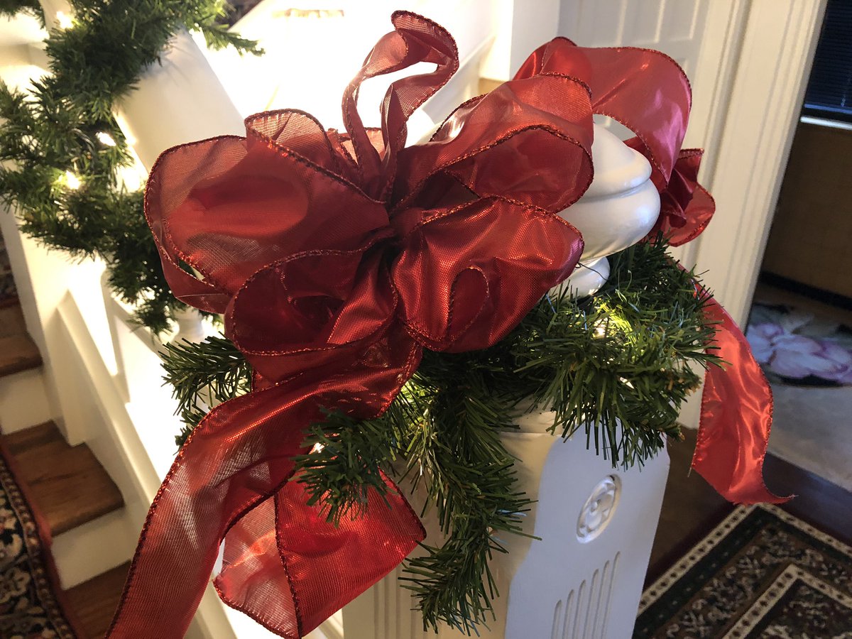 Need a last minute gift? Try a gift certificate to a lovely B&amp;B! 
secure.thinkreservations.com/parsonageinn/g…