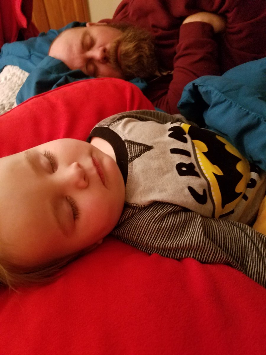 tightwallets's tweet image. The real reason for the season!!  Those you love falling to sleep while humming😆😅😂🤣😍