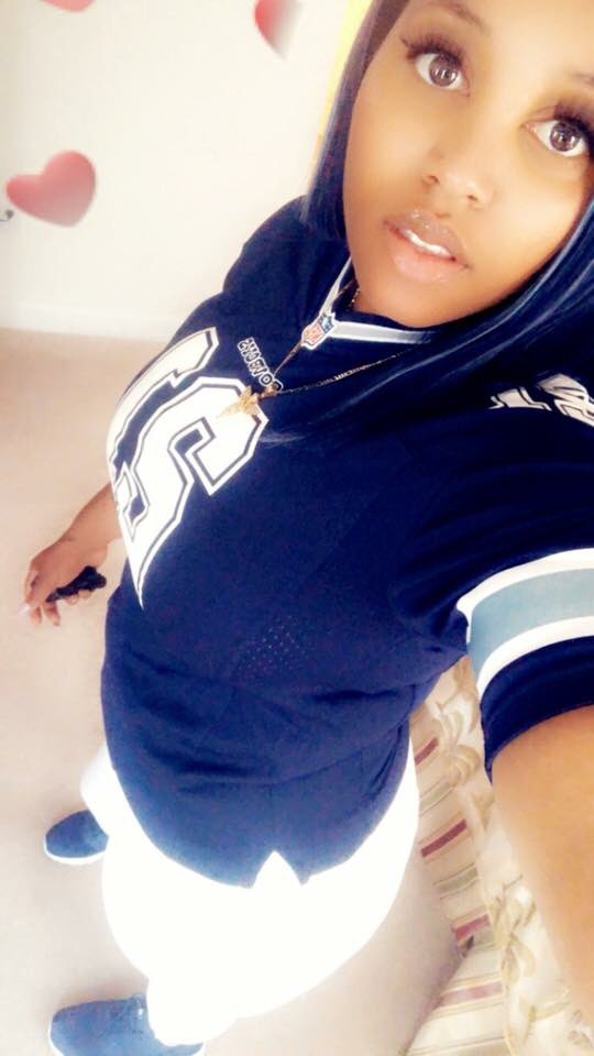 _SnowJohnson's tweet photo. Y’all see my homies rocking that Cowboys gear Ladies I wanna see y’all in y’all Cowboys gear we gone call this #QueensOfCowboysNation let me see y’all in y’all Cowboys gear Ladies https://t.co/m6K13wUGq4