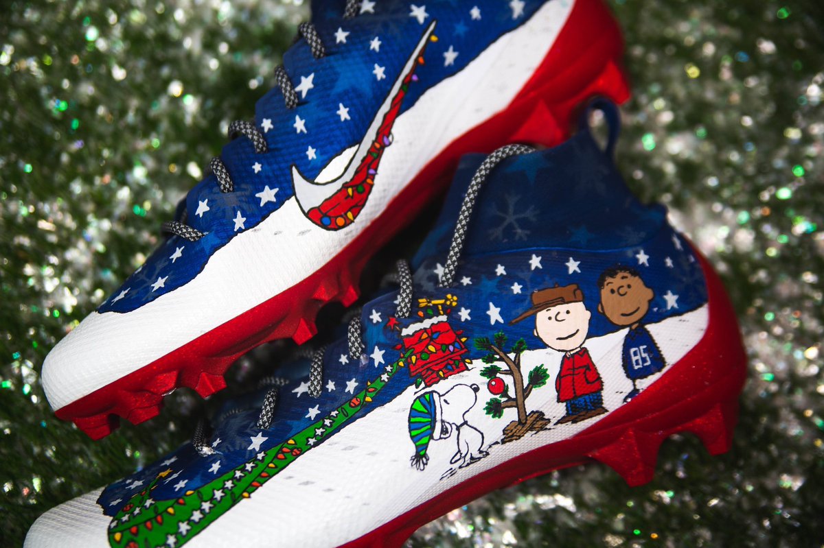 charlie brown christmas shoes