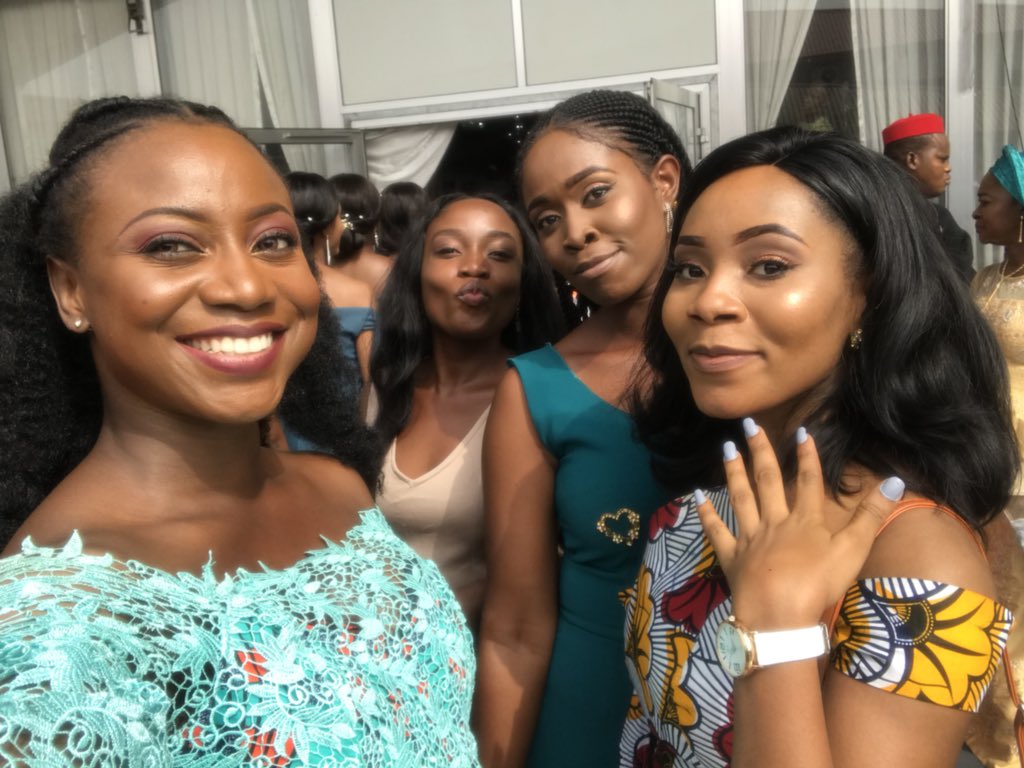 SmallFoams's tweet photo. NYSC is temporary, but serving is forever! ๐ฅ
#peach2018 https://t.co/dEJKbKismf