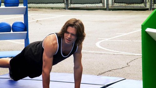 Nove - Leo Howard #LorienVive