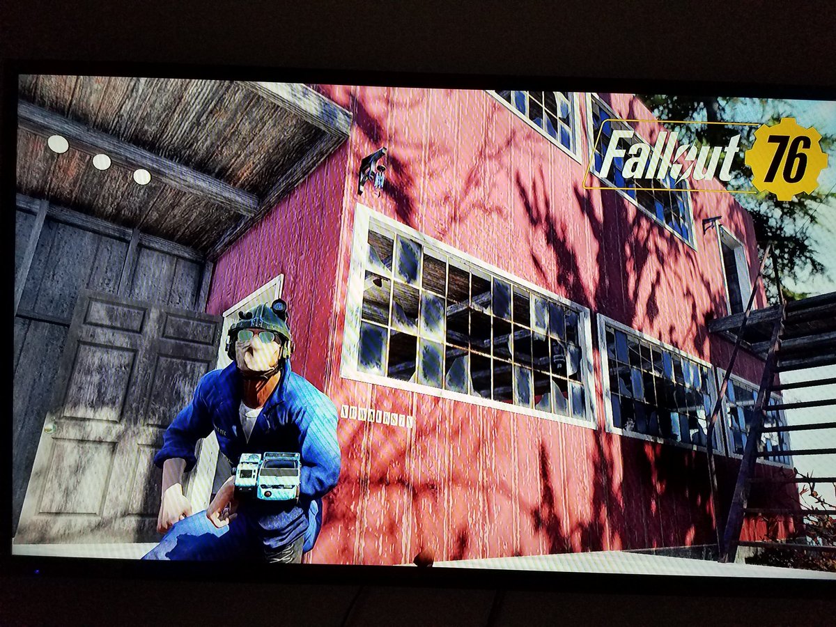 WalkerForgotten's tweet image. Stop on over to my place before you visit "Site Alpha". You're welcome to my water, Nuka Cola, Milk, and garden.  I'll even be playing the piano for your entertainment. #Fallout76 #Fallout