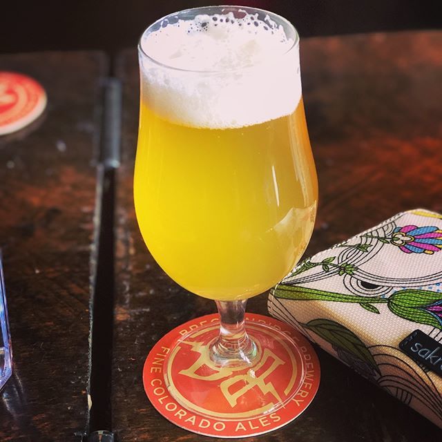 Just can’t get enough of that @outerrangebrewingco ! This is Blocks of Light, and it’s everything a person could want in a hazy IPA. We’re chilling at @breckenridgetaphouse , which is one of our mainstays when we come up here!