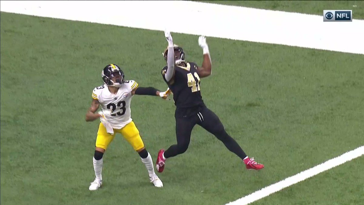 GeneSteratore's tweet photo. Even though Joe Haden did have a hand on the receiver prior to the ball being there, he should not have been penalized for Pass Interference on this play. This contact did not effect the receiver and is not severe enough to warrant a flag.

#PITvsNO https://t.co/xC4YcyNhKt