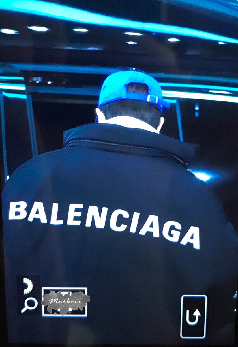 Preview 20181224 ICN Arrival
#GOT7⁠ ⁠⁠ ⁠⁠ ⁠⁠ ⁠⁠ ⁠⁠ ⁠⁠ ⁠⁠ ⁠⁠ ⁠⁠ ⁠⁠ #마크 #갓세븐⁠ ⁠⁠ ⁠⁠ ⁠⁠ ⁠⁠ ⁠⁠ ⁠⁠ ⁠⁠ ⁠⁠ ⁠⁠ ⁠⁠ ⁠⁠ ⁠⁠ #MARK