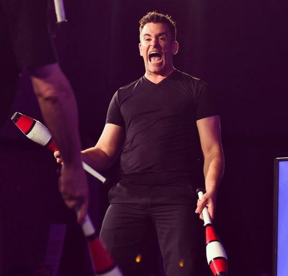 ParisVegas's tweet photo. Fun for the the whole family! The amazing @jeffcivillico brings his #ComedyInAction to #ParisVegas. Weds at 7pm. https://t.co/s7h2V8CaAk https://t.co/HcRixJ7P98