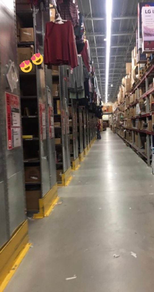 You can’t sell it from the backroom! 😍😍 #Sellingitall #HolidayDomination <a href="/marcinkrawat/">Marcin Krawczyk</a> <a href="/adriennelebo/">Adrienne Lebo</a>