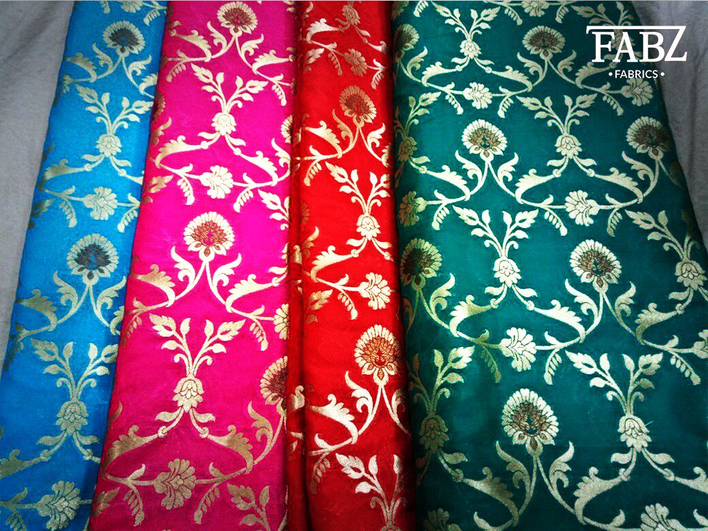 FabricsFabz's tweet photo. Counter the cold dull winters with some #colours in your attire. Check out our range of colourful #fabrics.
For more Information:
Visit us at: https://t.co/yzgKplvzzh
Call us at: +91 9769252102
#silkfabric #ikatfabric #jacquardfabric #banarasifabric #dressmaterial #fashioninspo https://t.co/jOFrX0VO8z