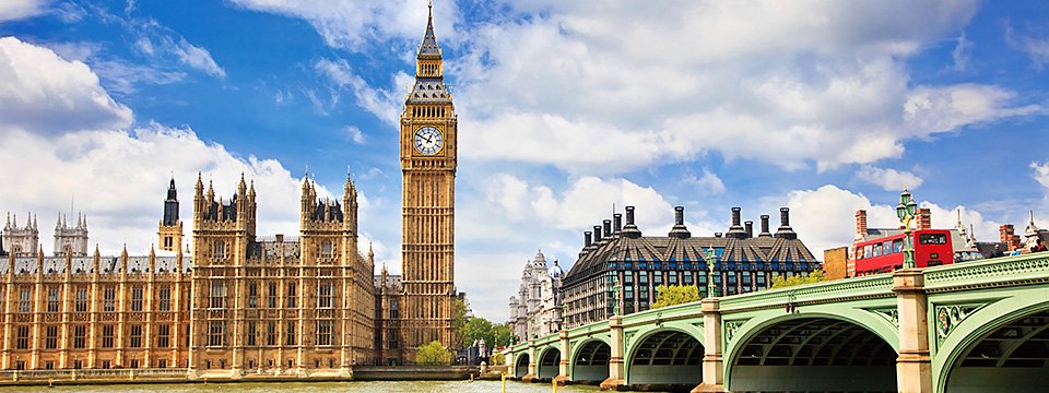 ｳﾅｷﾞ通信 ｳﾅ電 ロンドンはイングランドおよびイギリス の首都で 現代的な都市である一方 その歴史はローマ時代にまでさかのぼります 中心部には威厳のある国会議事堂 象徴的な時計塔ビッグベン 英国君主の戴冠式が行われるウェストミンスター寺院など
