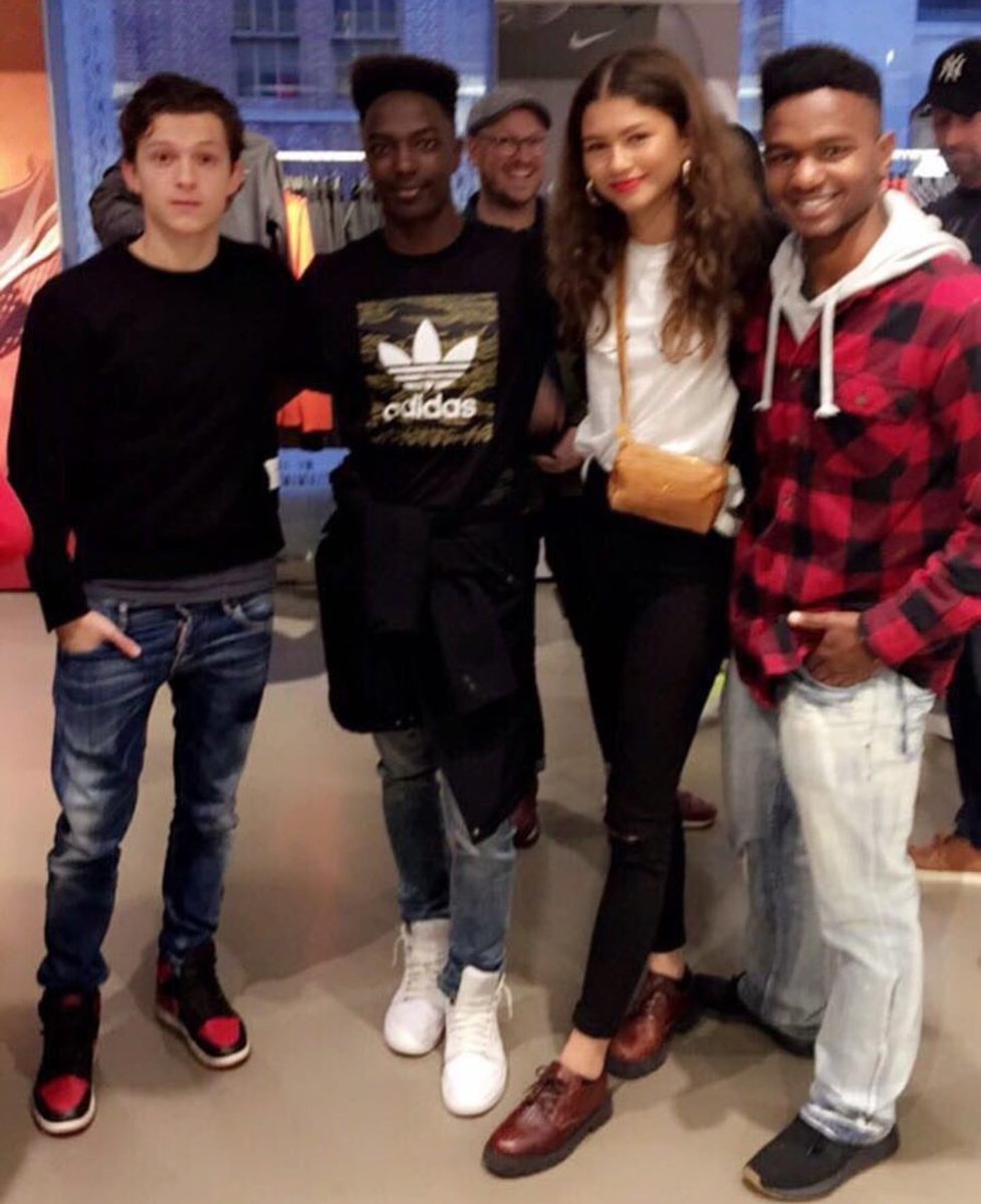 Том холланд и зендая. Холланд и зендая. Зендая и том 2024. Том холланд и зендая. Tom holland and zendaya.