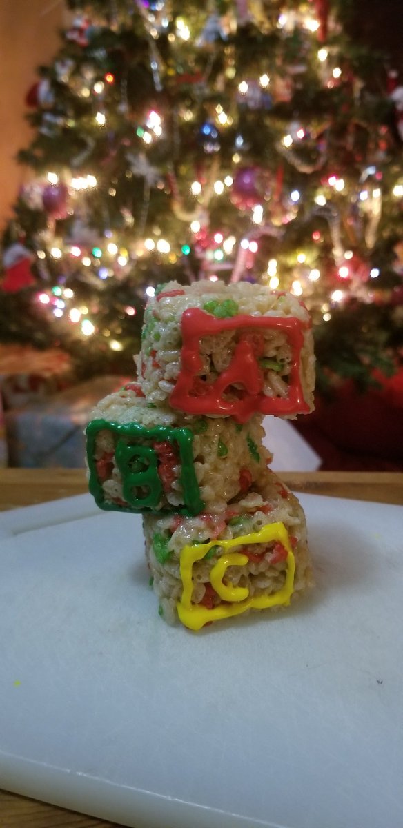 tkenderdine's tweet photo. #treatsfortoys https://t.co/8V6lGNrDvJ
