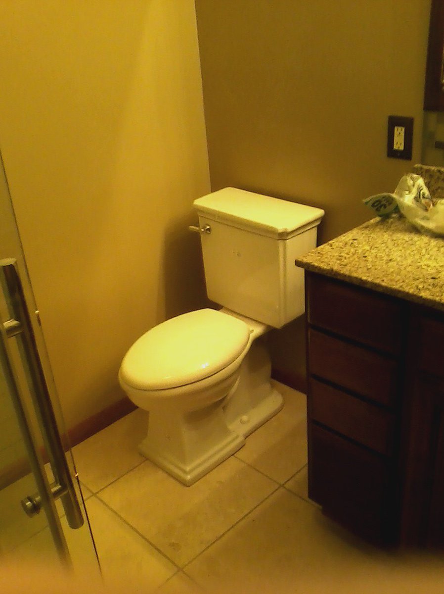 laceyconstruct tweet picture