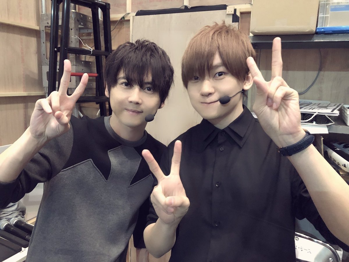 天﨑滉平 天崎滉平 ジャンプフェスタ19 大乱闘学園 Day1 ジャンプ声優がスマブラ教育実習に挑戦 のステージに梶裕貴さんと立たせて頂きました 梶さんとスマブラが出来て嬉し楽しかったです ありがとうございました
