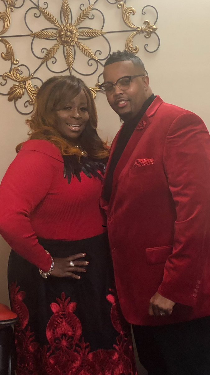 mb_fabulous's tweet photo. Happy holidays 🎁🎁🎁 https://t.co/pJJcwAlArR