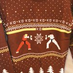 ある意味これも勝負服ｗダサセーターにあのキャラが勝負をしてたw