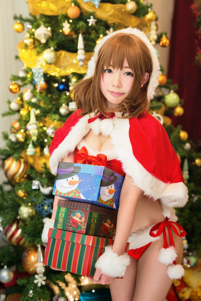 画像,クリスマスなので愛梨サンタさん🎅えへへっ、サンタもプレゼントに含まれますよっ♪🎁🎄✨#クリスマス #デレマス https://t.co/R06UatbZSo…