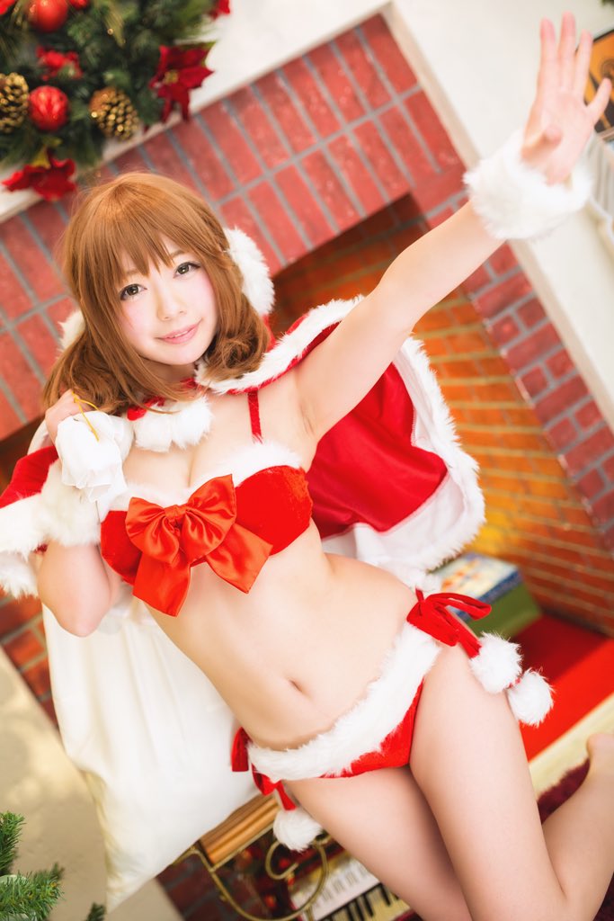 画像,クリスマスなので愛梨サンタさん🎅えへへっ、サンタもプレゼントに含まれますよっ♪🎁🎄✨#クリスマス #デレマス https://t.co/R06UatbZSo…