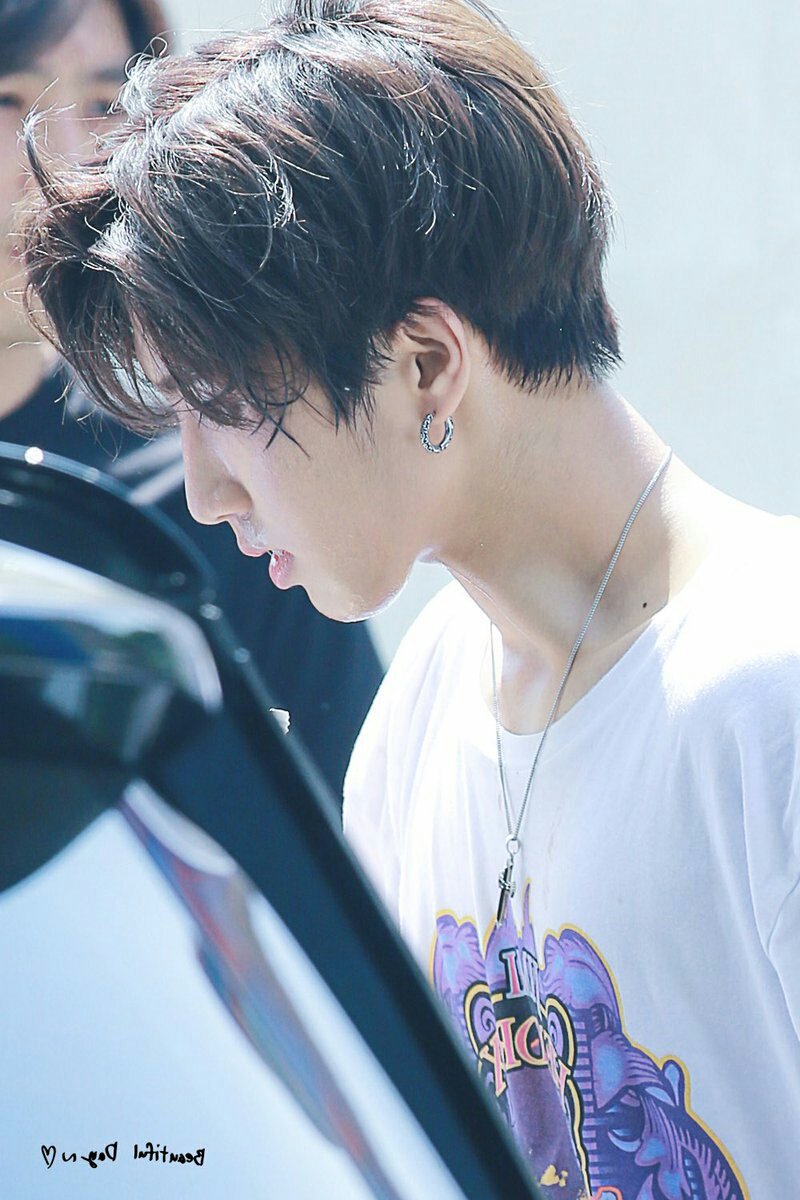 jiji is soft on twitter han jisung iconic side jiji is soft on twitter han jisung iconic side