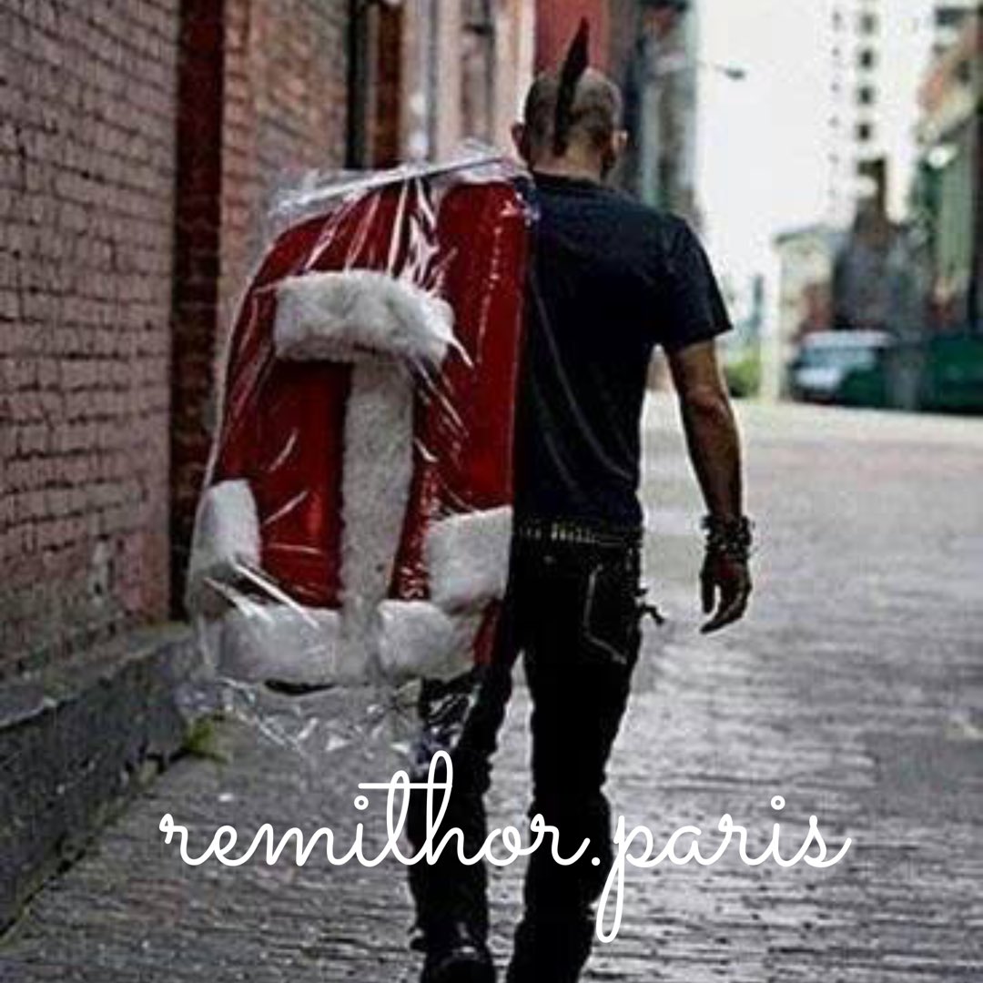 remithorparis's tweet photo. Vous souhaite un joyeux noël ! #merrychristmas #joyeuxnoel #fun #onthejob #surlecoup #coiffeur #it #rémithorparis #rémithorgrandparis #paris #coiffeurparis #coiffeurparis2 #coiffeurparis9 #barbier #visagiste #barbierparis #barbierparis9 #hair #barbierparis2 #coloriste #noel https://t.co/pRGk4CFw0P