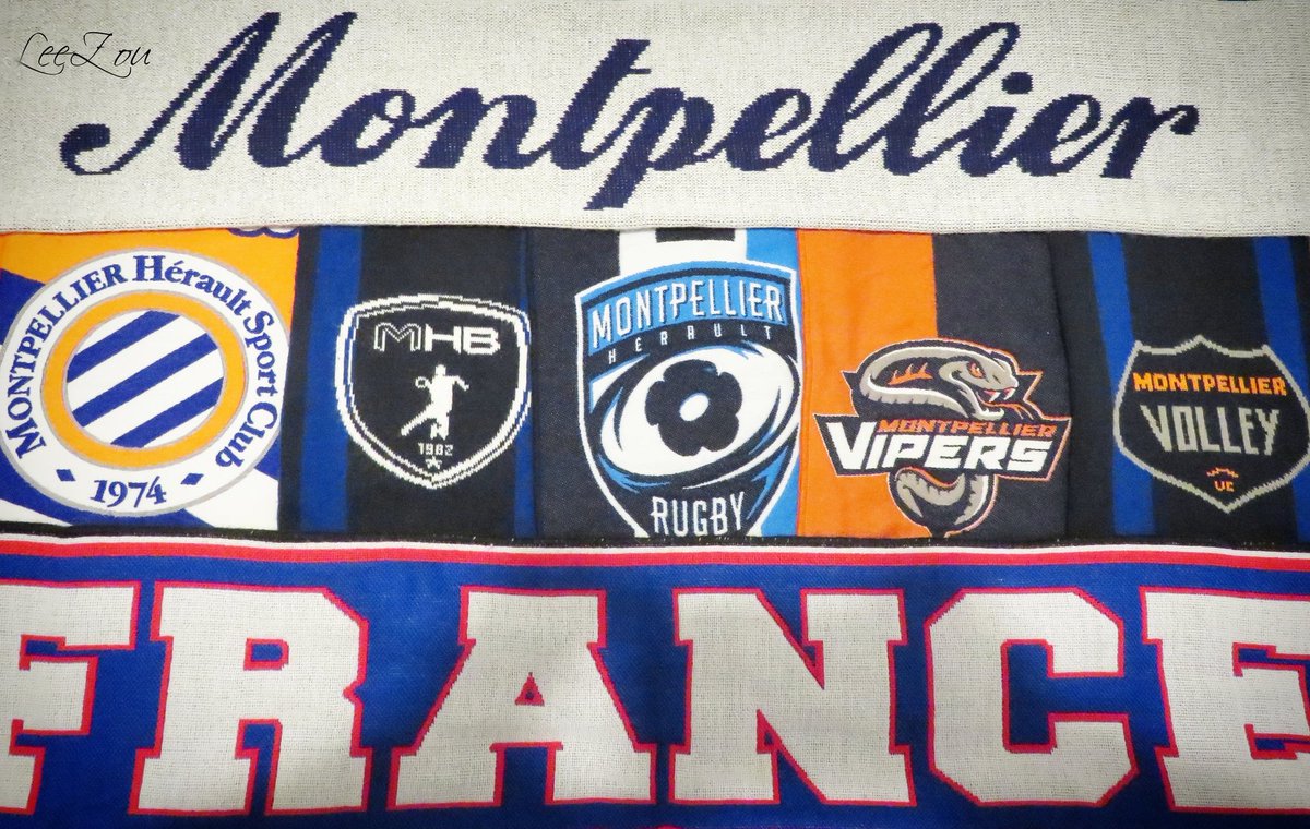 Karukera34's tweet photo. A tous les supporters, joueurs, staffs, et aux autres aussi, passez un excellent réveillon et un très joyeux Noël 😘
#MHSC #MHB #MHR #MMHCVipers #MVUC
#Sports #Supporters
#MontpellierVilleDeSports
🎄🎄🎄 https://t.co/cKoZzv07aK