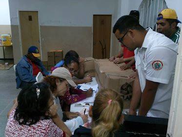 Clap19DeAbrill's tweet image. El CLAP 19 de Arbil continua beneficiando a la comunidad, en esta ocasión con la entrega de cajas de alimentos. 📦 #ParroquiaAltagracia #TodoElPoderParaLosCLAP @ClapOficial