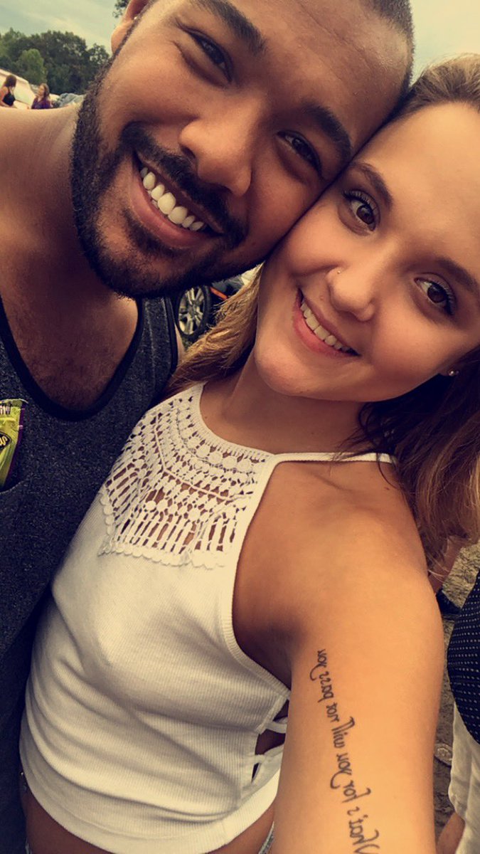 reese_miranda's tweet photo. Happy bday to my fav boo boo! Hope your day is as amazing as you are! I love u &amp; miss u more than ever ❤️🎄 @DeionJ94 p.s. enjoy the throwbacks 😘 https://t.co/ik2OFi8brZ