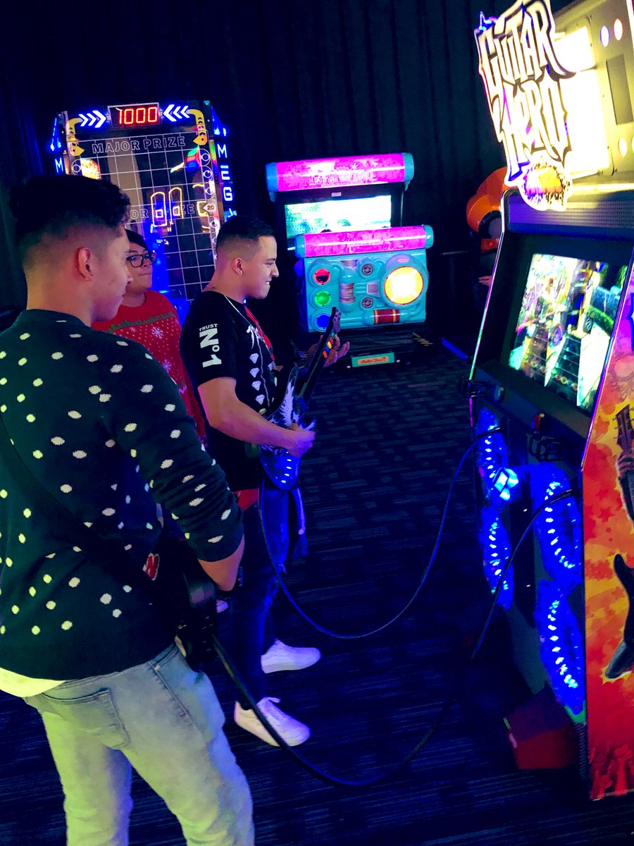 xUltimateChamps's tweet photo. Secret Santa at Dave and Busters before Christmas!π
πΌπ
Team, thank you for everything you guys do each and every single day. Truly love the hustle! #ColtPlazaRules π₯ππΌ
#MyPeopleFirst π₯³
#TisTheSeason π
#FelizNavidad βοΈ
#TheColtHustle π₯
#LifeAtATT π
#WestRegionIRL π https://t.co/rRCHAcTNUo